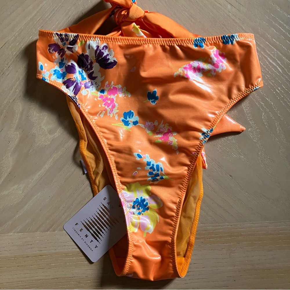 SAVAGE X FENTY Night Blooms High Leg Bikini Orange Creme Bedtime Bouquet M NWT - Picture 14 of 14